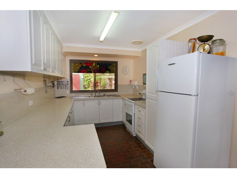 2-4 Iluka st, West Woombye QLD 4559