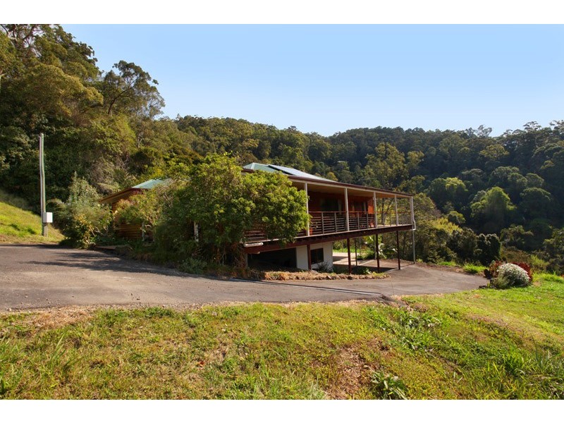 152 Shurvell Rd, Palmwoods QLD 4555