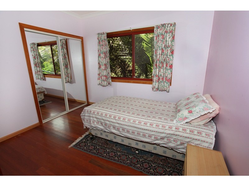 152 Shurvell Rd, Palmwoods QLD 4555