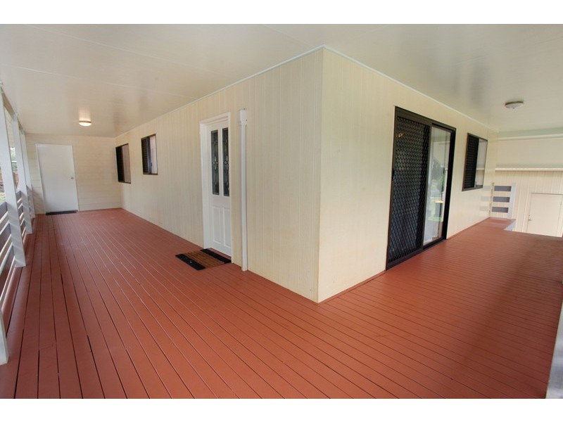 57 Post Office Rd, Mapleton QLD 4560