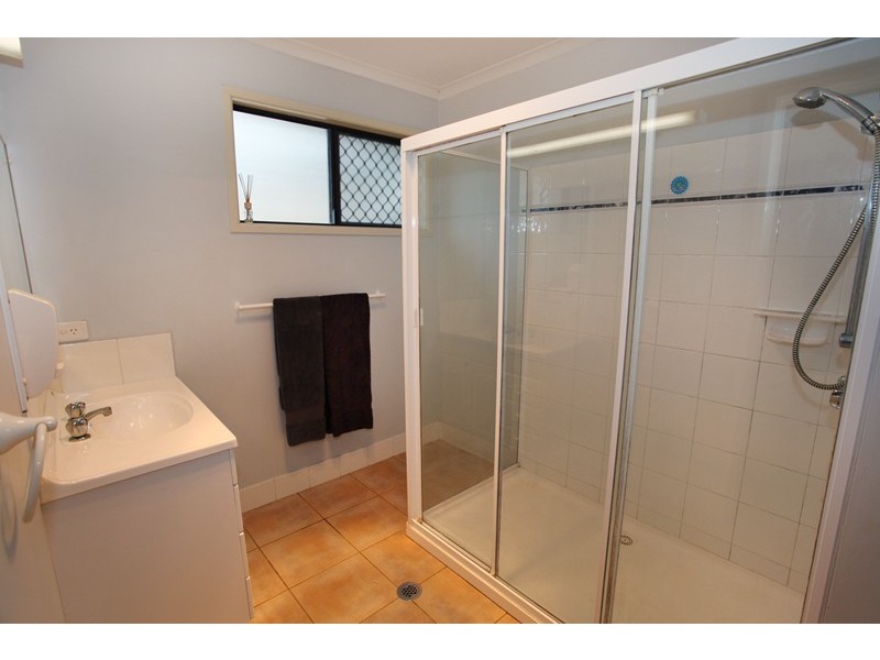 57 Post Office Rd, Mapleton QLD 4560