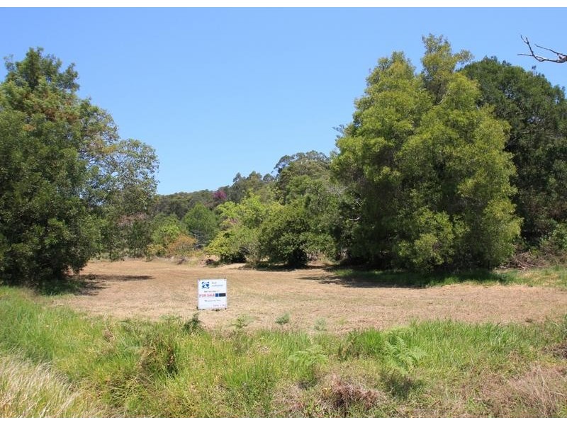 438 Petrie Creek Rd, Nambour QLD 4560
