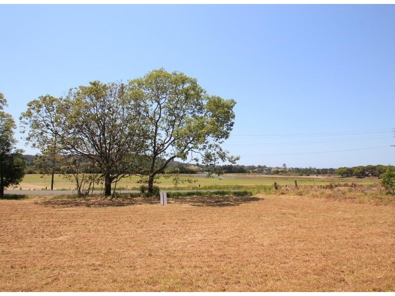 438 Petrie Creek Rd, Nambour QLD 4560