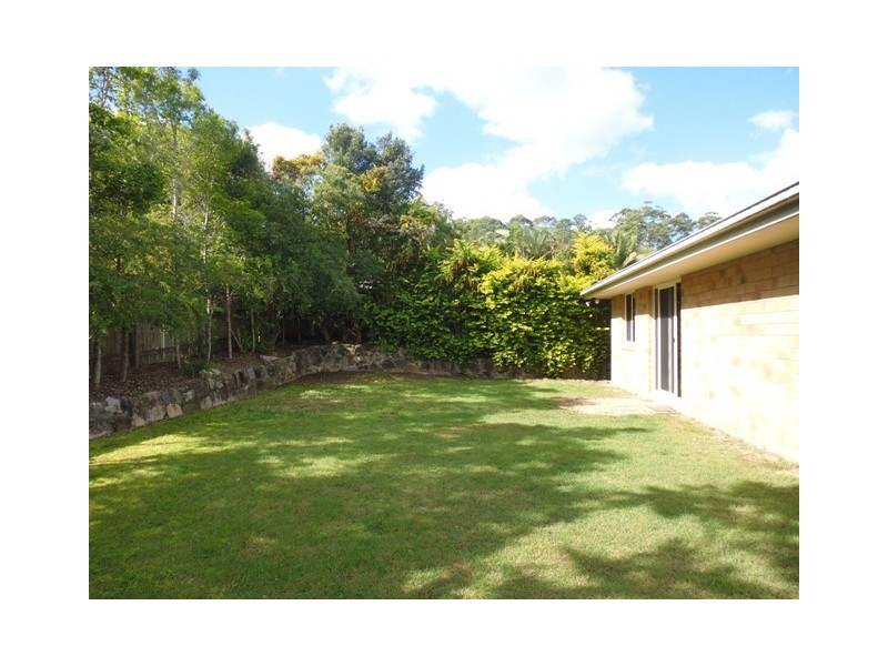 17 Kooralbyn Court, Nambour QLD 4560