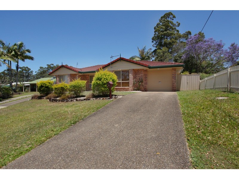 40 Spring Myrtle Ave, Nambour QLD 4560
