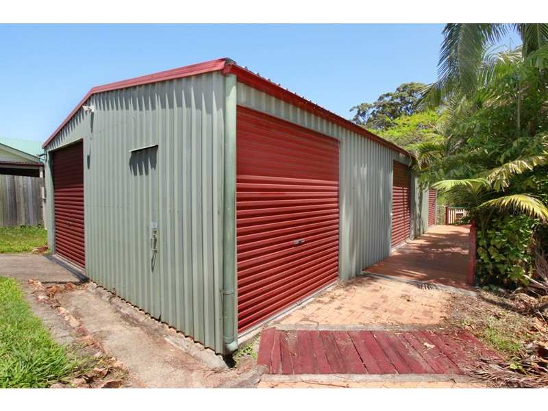 40 Spring Myrtle Ave, Nambour QLD 4560