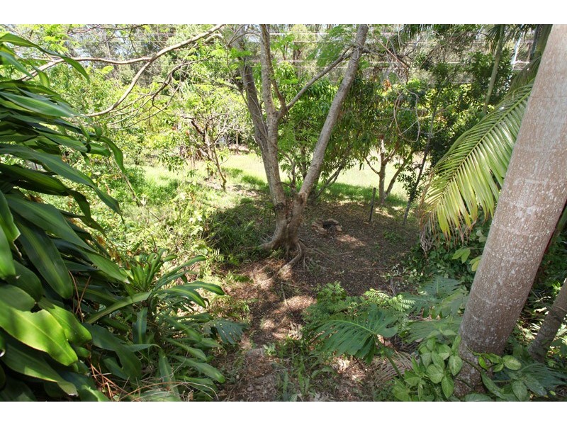 40 Spring Myrtle Ave, Nambour QLD 4560