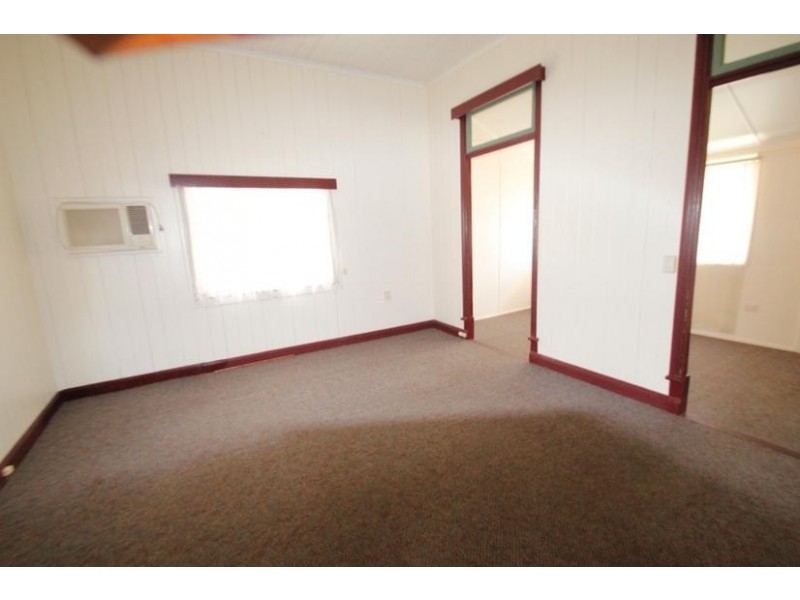 40 Howard Street, Nambour QLD 4560