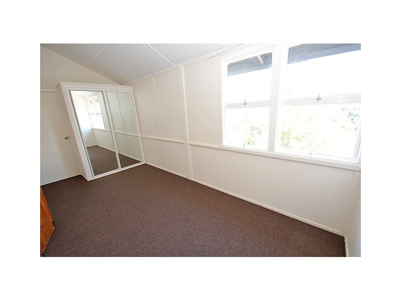 5 Magnolia Street, Nambour QLD 4560