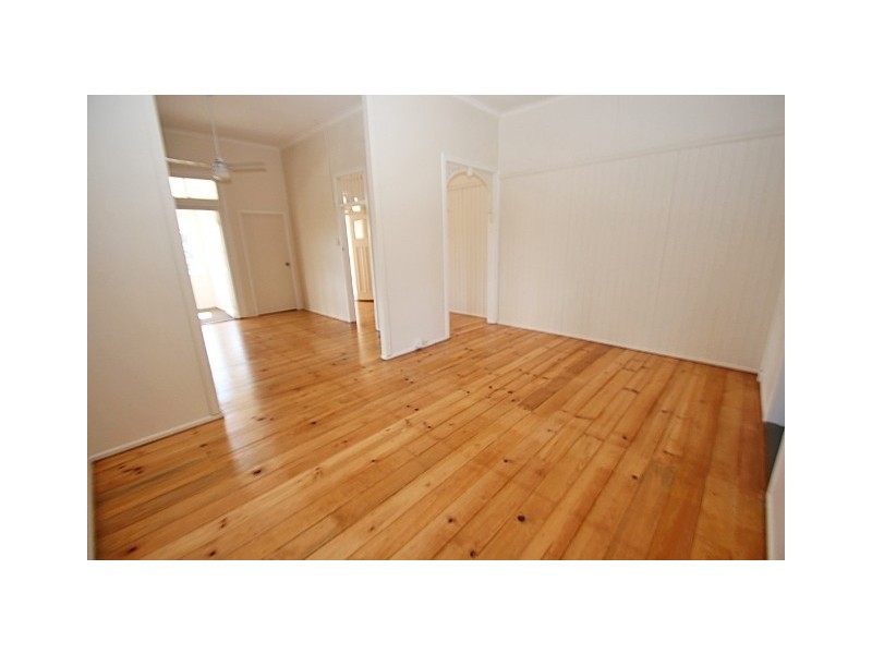 5 Magnolia Street, Nambour QLD 4560