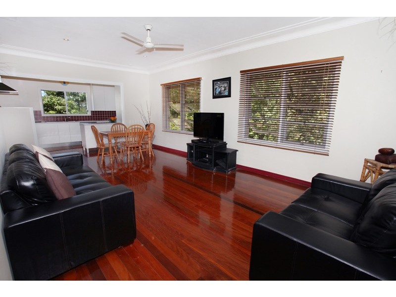 57 Nambour Mapleton Rd, Nambour QLD 4560