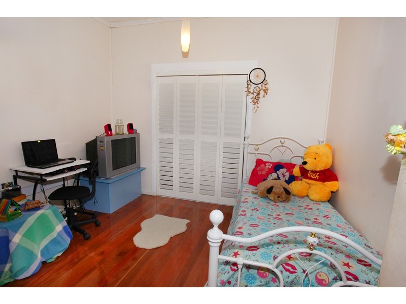 57 Nambour Mapleton Rd, Nambour QLD 4560