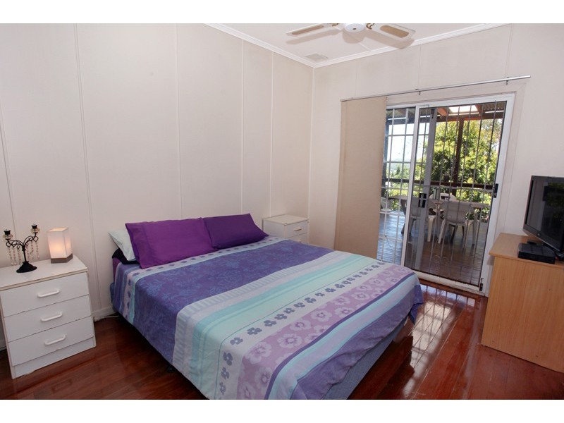 57 Nambour Mapleton Rd, Nambour QLD 4560