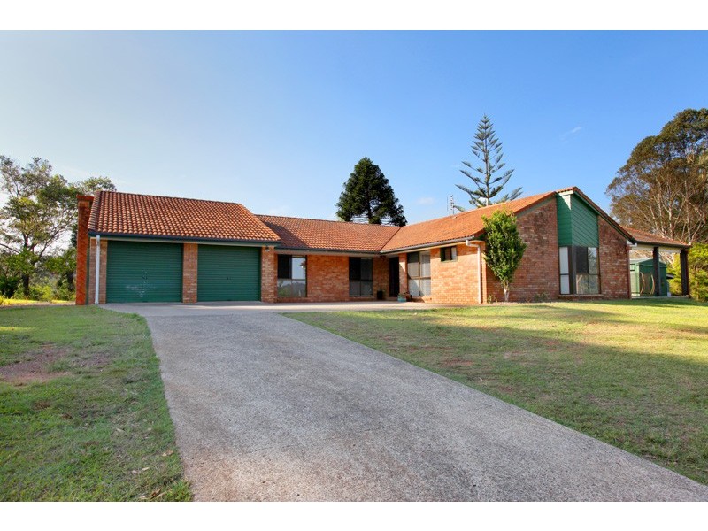 101 Winston Rd, Palmwoods QLD 4555