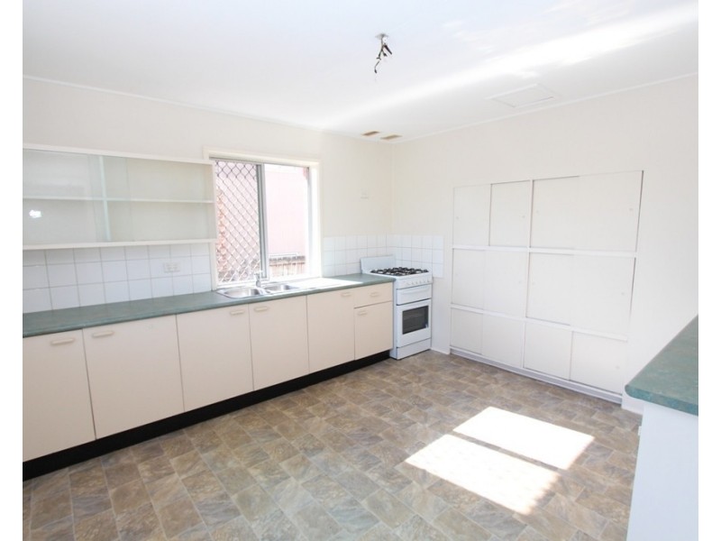 11 Maud Street, Nambour QLD 4560