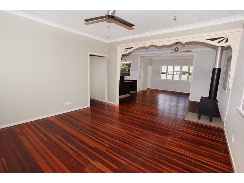 42 Bade St, Nambour QLD 4560