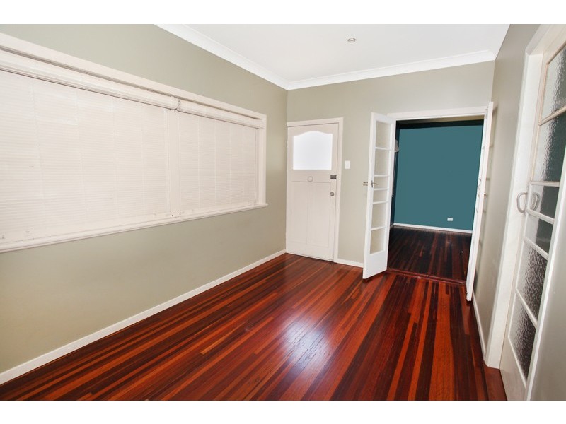 42 Bade St, Nambour QLD 4560