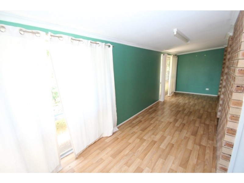 8 Titania Court, Nambour QLD 4560