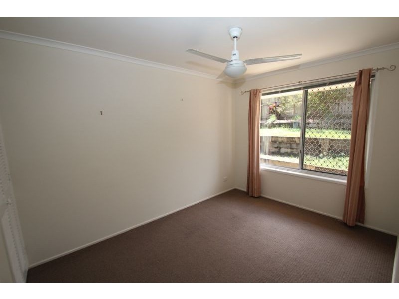 8 Titania Court, Nambour QLD 4560