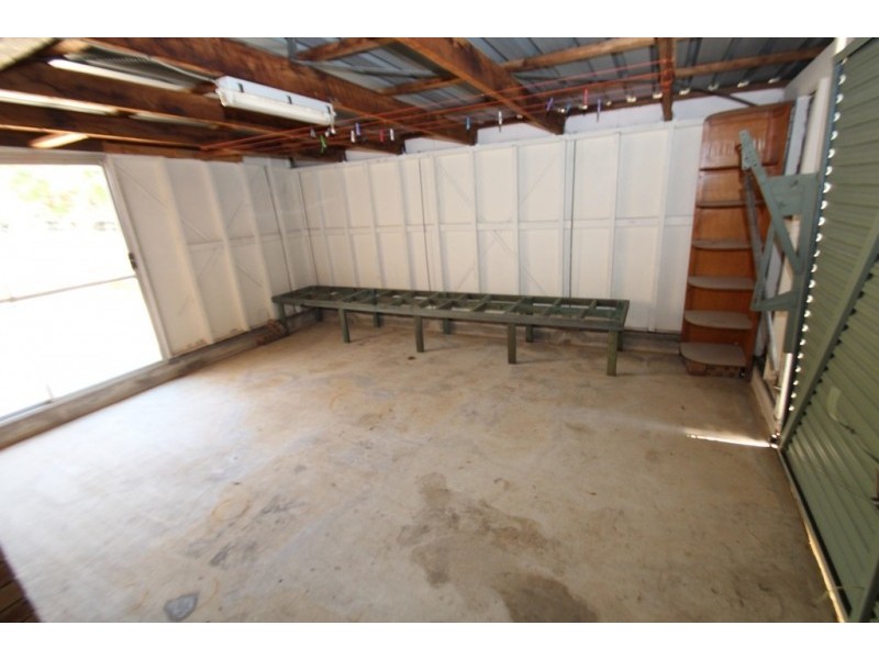 8 Titania Court, Nambour QLD 4560