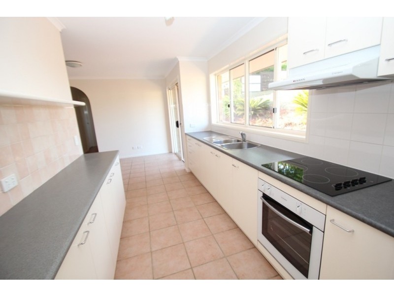 66 Taintons Rd, Woombye QLD 4559
