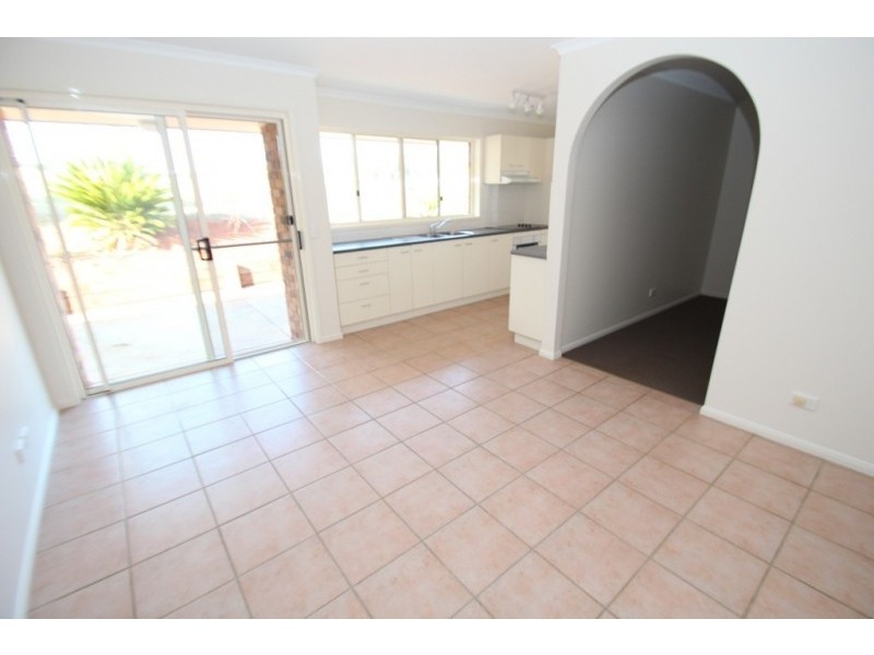 66 Taintons Rd, Woombye QLD 4559