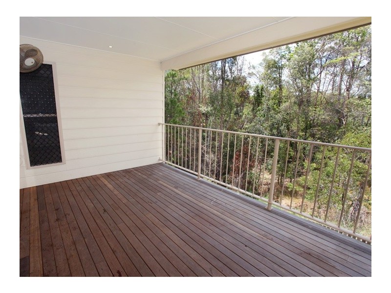 1 Tuckers Creek Drive, Nambour QLD 4560