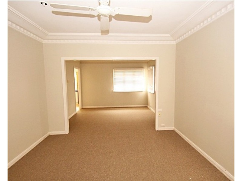 17 Washington Street, Nambour QLD 4560