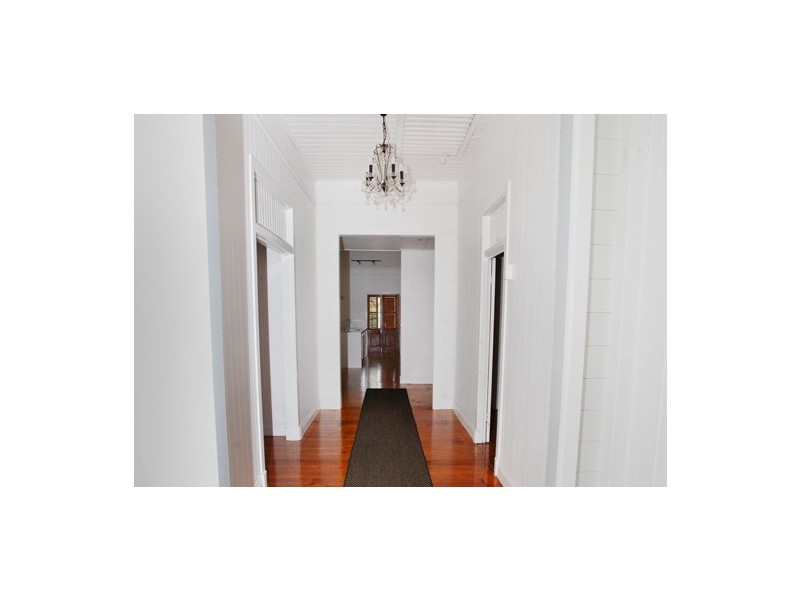 14 Hutchinsons Rd, Ilkley QLD 4554