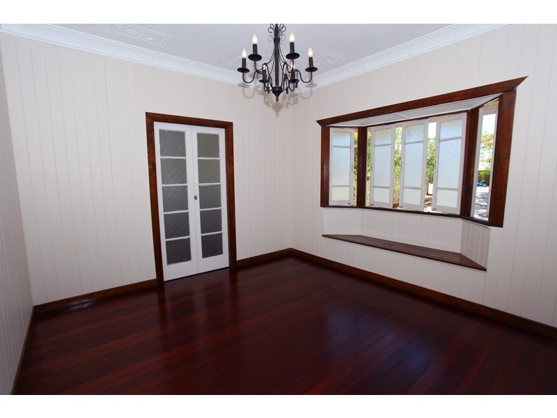 109 Nambour Mapleton Rd, Nambour QLD 4560