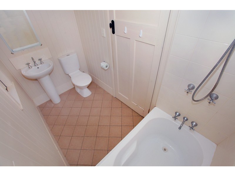 109 Nambour Mapleton Rd, Nambour QLD 4560