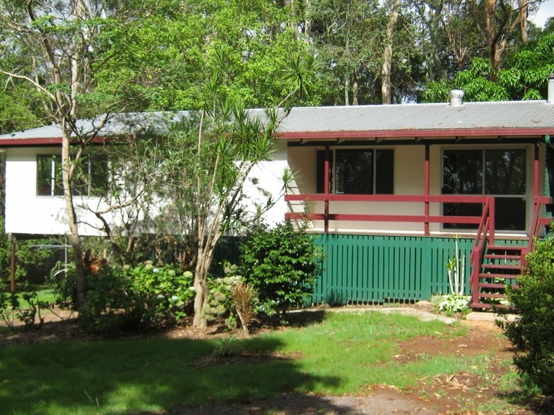 132 Flaxton Drive, Mapleton QLD 4560