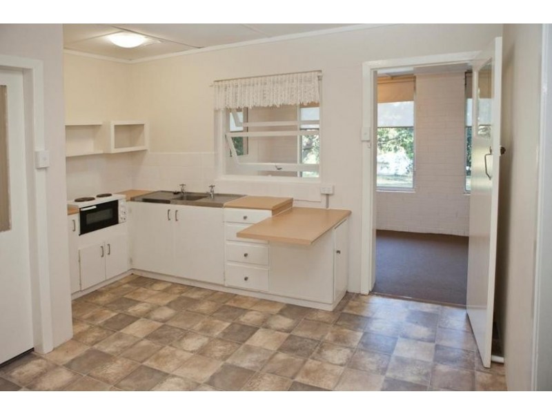 31 Netherton Street, Nambour QLD 4560