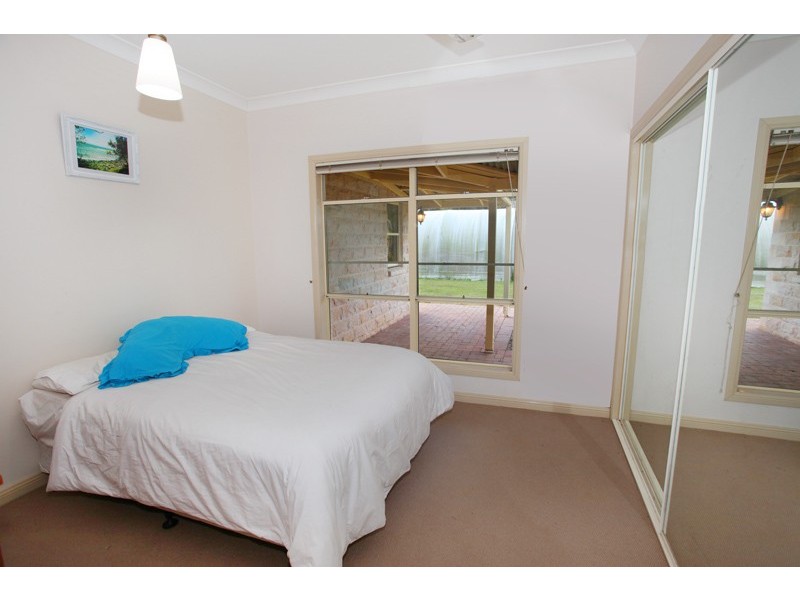 72 Willandra Place, Kureelpa QLD 4560