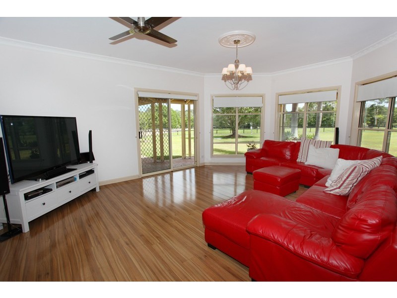 72 Willandra Place, Kureelpa QLD 4560