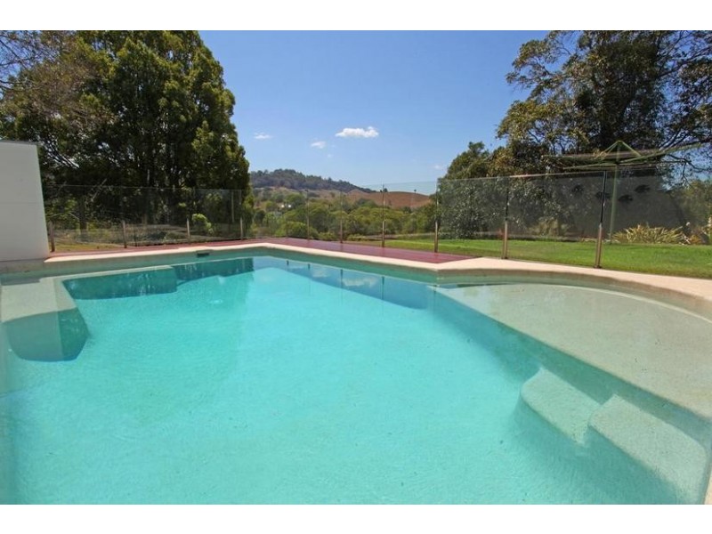 28 Yvonne Street, Nambour QLD 4560