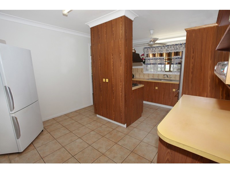 22 Stuart Place, Nambour QLD 4560