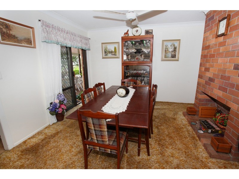 22 Stuart Place, Nambour QLD 4560