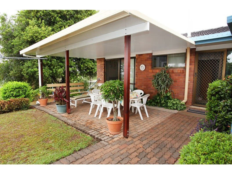 22 Stuart Place, Nambour QLD 4560