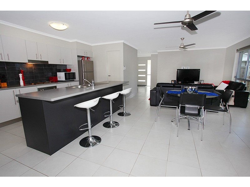 19 Anticipation Close, Nambour QLD 4560