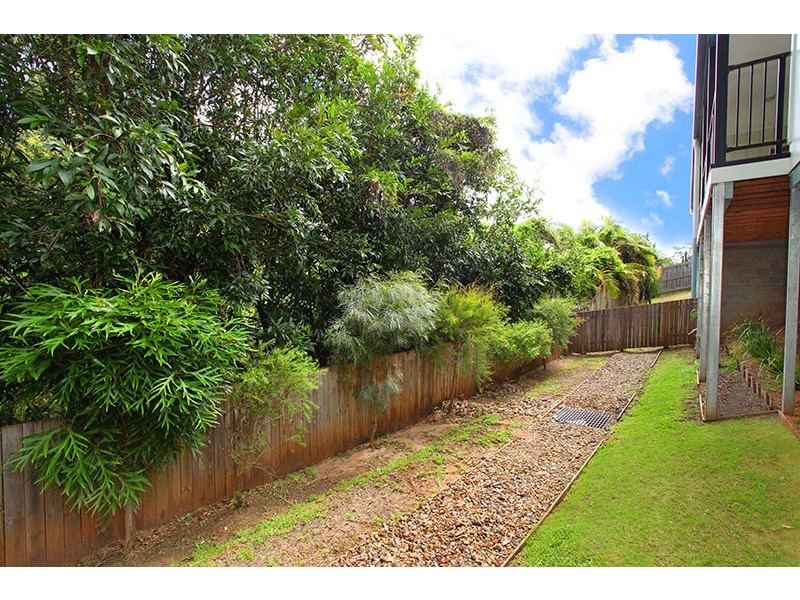 4/9a Deslynn Lane, Nambour QLD 4560