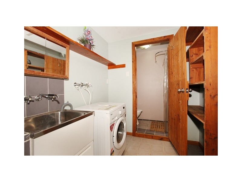 27 Leigha Place, Kureelpa QLD 4560