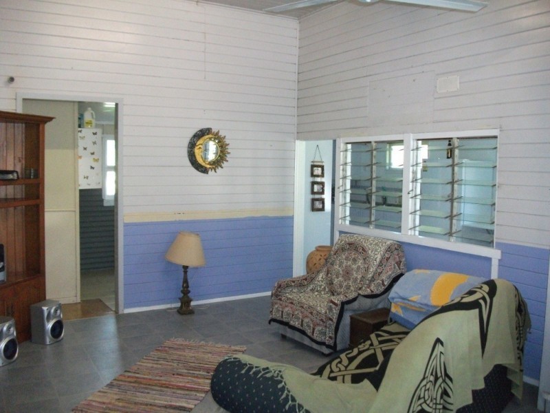 2 Apps Road, Maroochy River QLD 4561