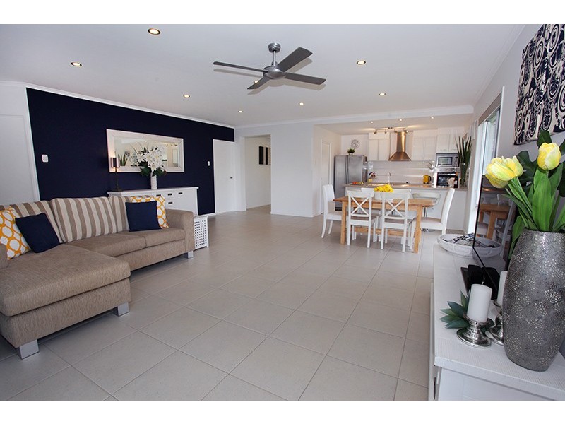 13 Old Davey Crt, Coes Creek QLD 4560