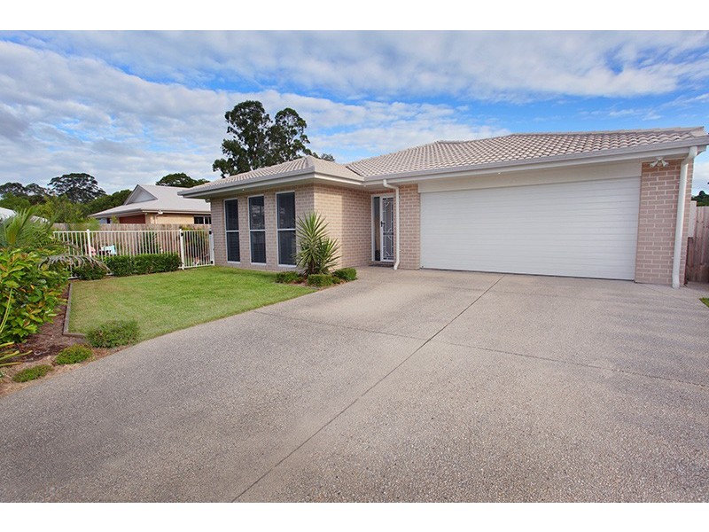 13 Old Davey Crt, Coes Creek QLD 4560