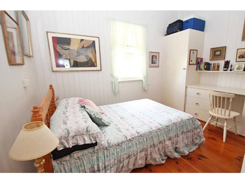 12 Hocking Street, Nambour QLD 4560