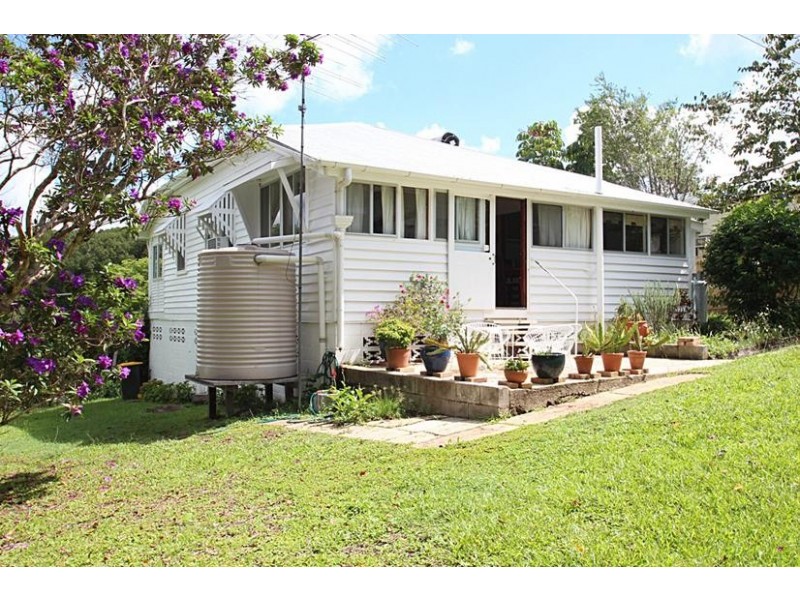 12 Hocking Street, Nambour QLD 4560