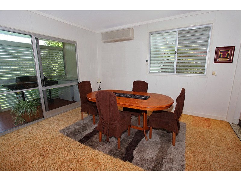 29 Raylee Ave, Nambour QLD 4560