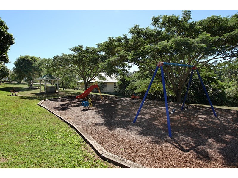 25 Magnolia St, Nambour QLD 4560