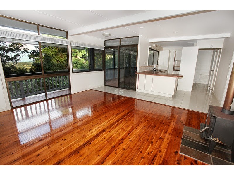 100 Panorama Drive, Nambour QLD 4560